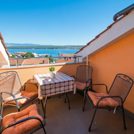 Apartment Mladenka *